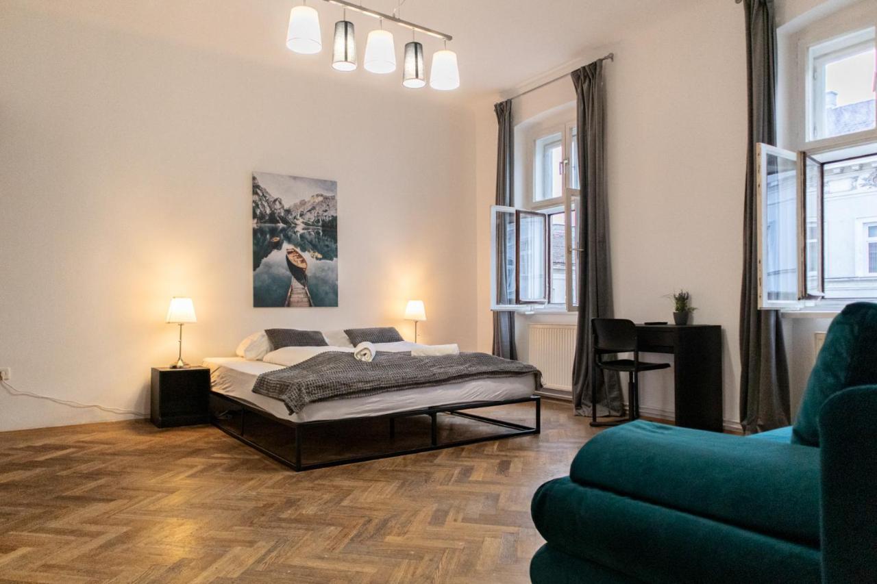 Spacious 2Br Apt.-Near Wiener Stadthalle ภายนอก รูปภาพ