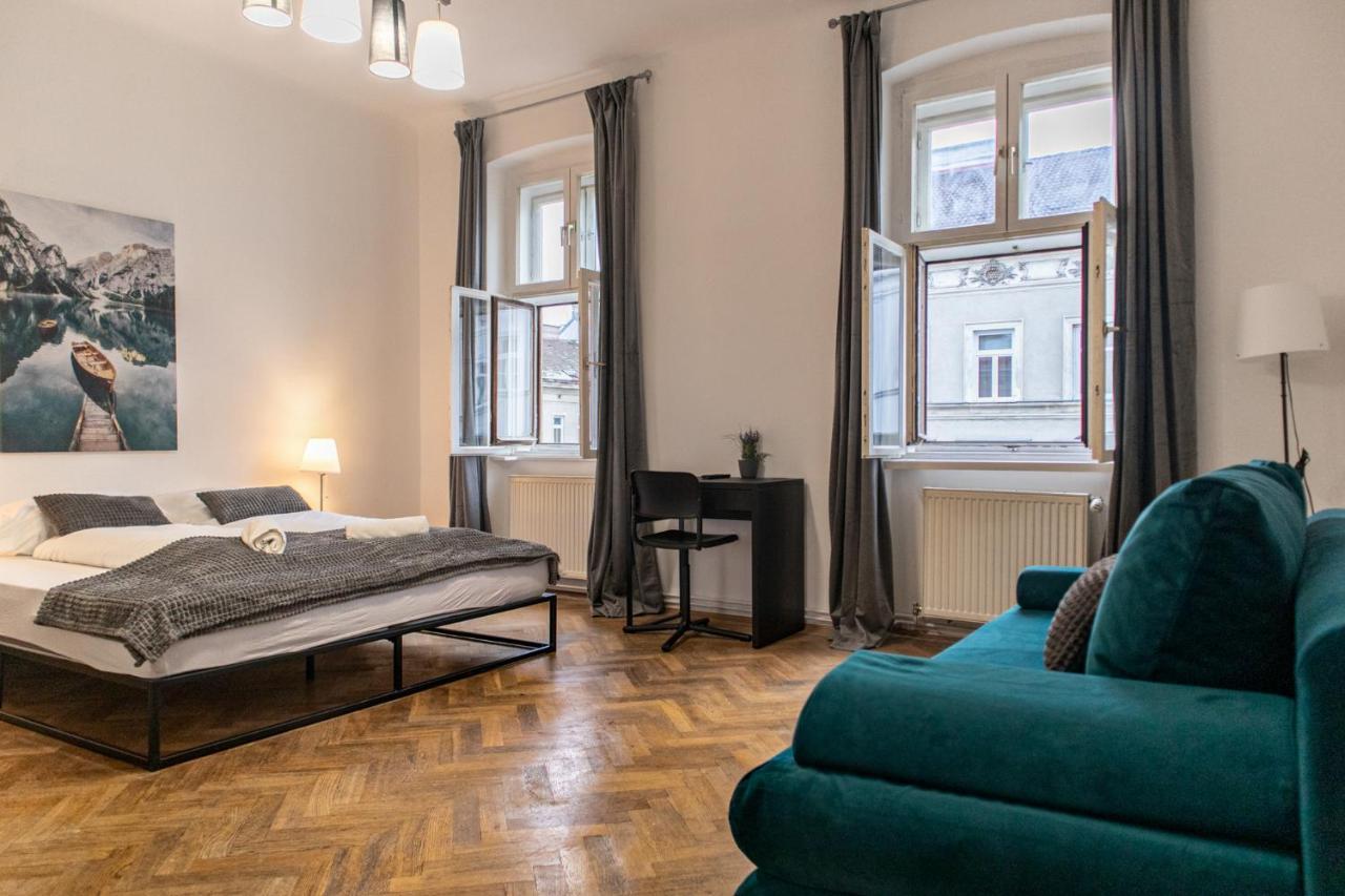 Spacious 2Br Apt.-Near Wiener Stadthalle ภายนอก รูปภาพ